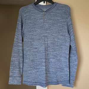 Boys - Arizona Blue 2-Button Crew Neck Thermal - Size XL (18-20)